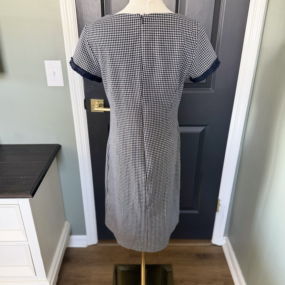 Talbots Houndstooth Sheath Dress Size 6 Navy Trim Pockets - Picture 2 of 13